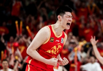 开云体育官方网站-广厦三核79分拒横扫：胡金秋30分大爆发 双小外49+14+15制胜